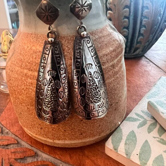 Silpada W1770 Sterling Silver Earrings Classic Discontinued - Picture 1 of 5